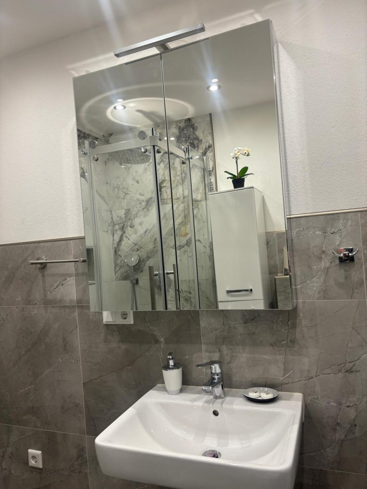Lenti Duesseldorfer Apartment'S 外观 照片